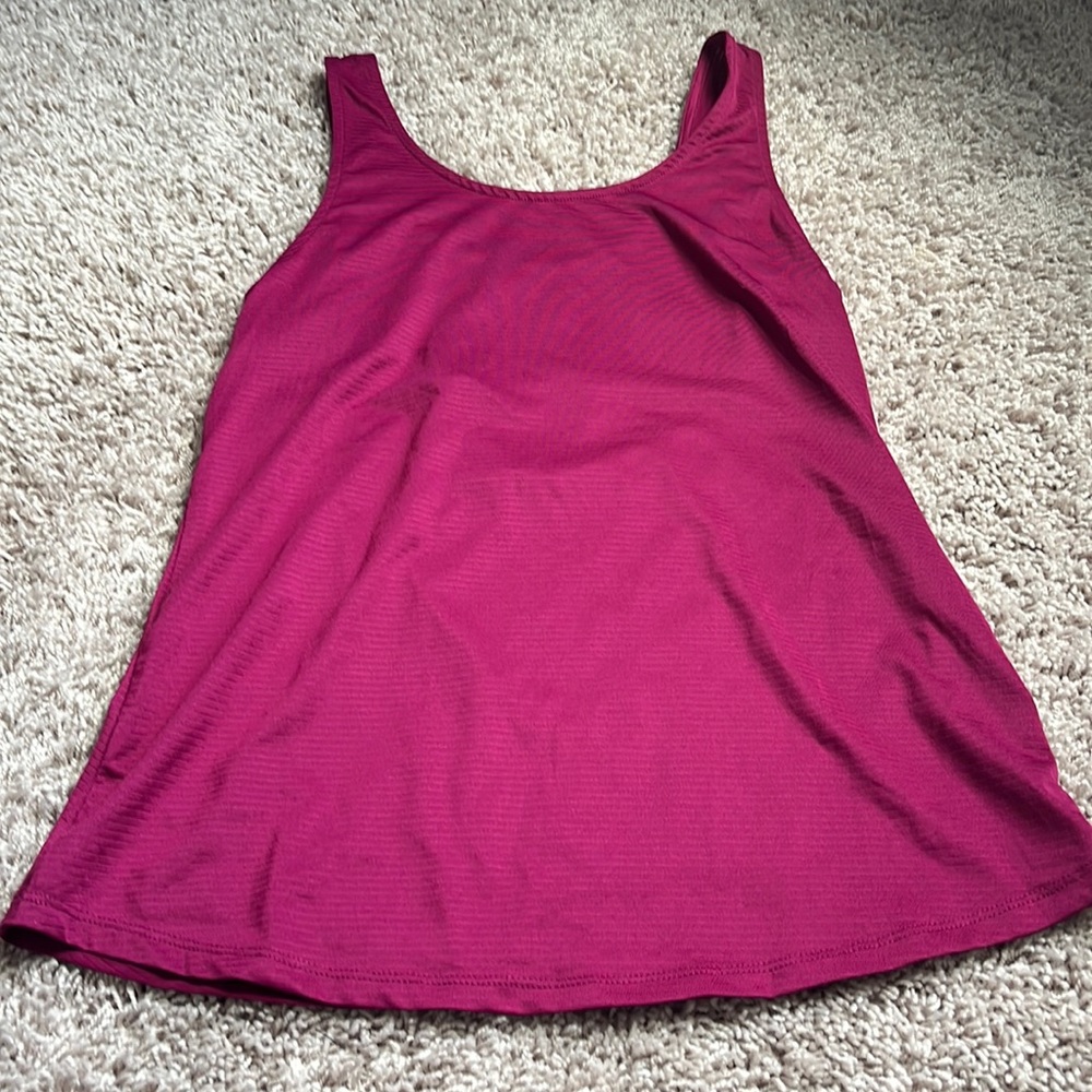 Old Navy active tank